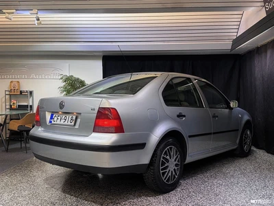 Volkswagen Bora 1,6 77kW 2003, photo 4/14
