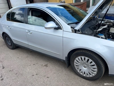 Volkswagen Passat 2005, photo 2/13