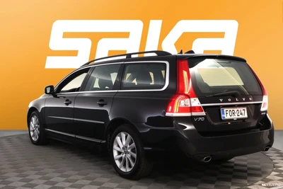 Volvo V70 2016, photo 5/36
