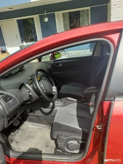 Citroen C4 2007, photo 2/9