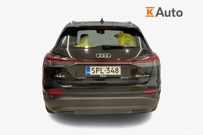 Audi Q4 e-tron 40 e-tron 2023, photo 3/10