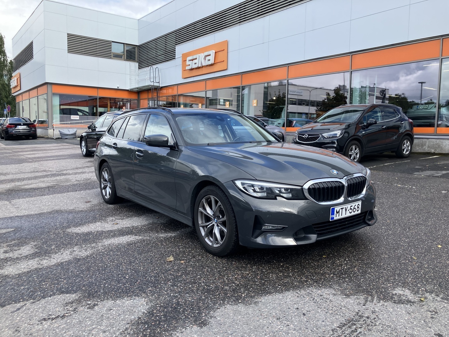 BMW 320