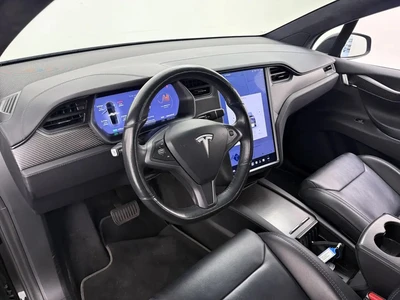 Tesla Model X P100 D 2018, photo 6/9