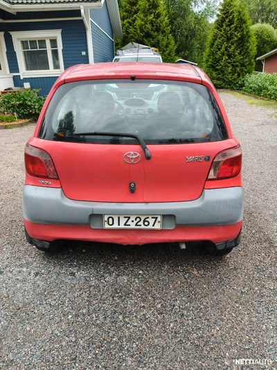 Toyota Yaris 1999, kuva 4/13