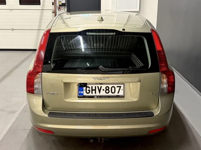 Volvo V50 2,4 Momentum aut 2008, photo 6/16