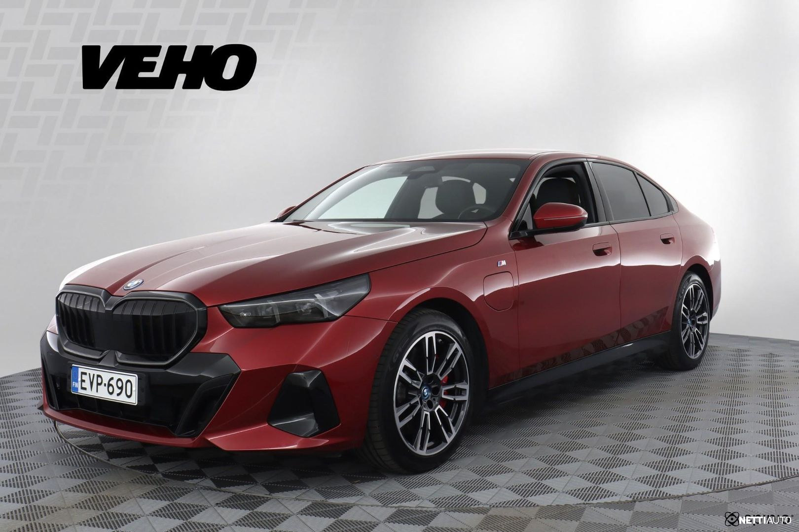 BMW 550