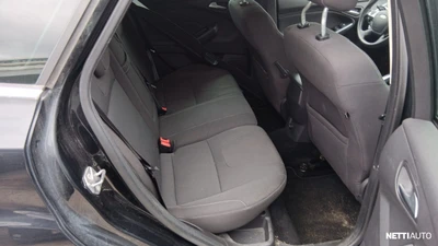Ford Focus 2011, kuva 7/7
