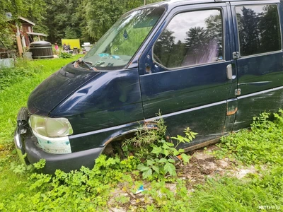 Volkswagen Transporter 2002, kuva 2/5