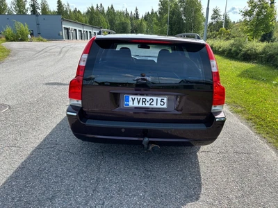 Volvo V70 2006, kuva 4/11