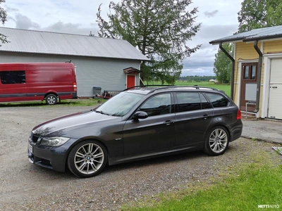 BMW 330 2006, kuva 3/5