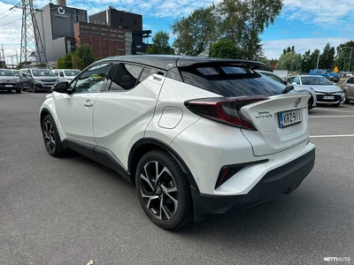 Toyota C-HR 2017, kuva 2/5