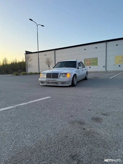 Mercedes-Benz 200 W124 1990, kuva 1/9