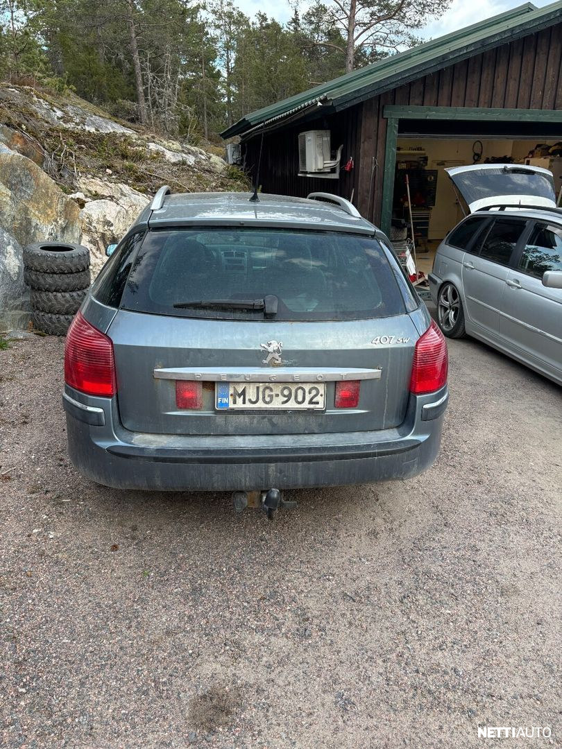 Peugeot 407