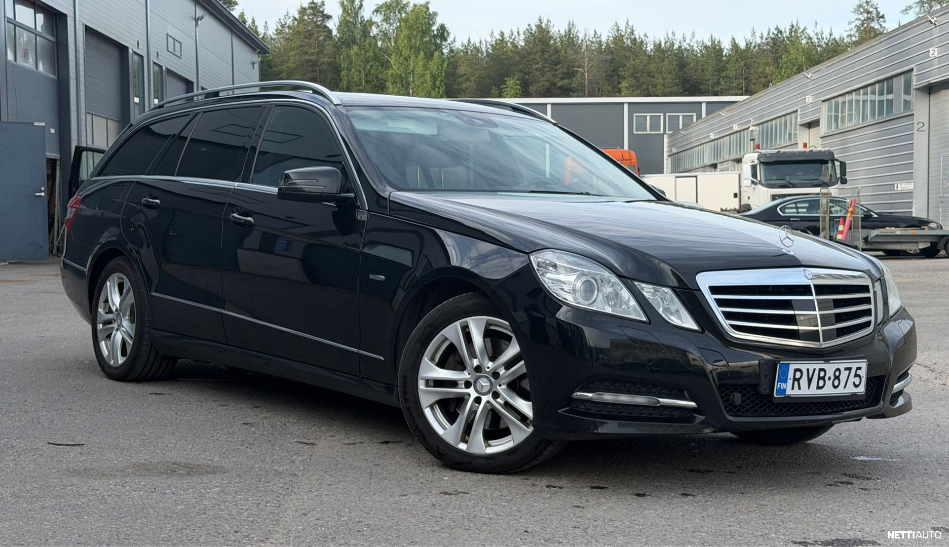 Mercedes-Benz E
