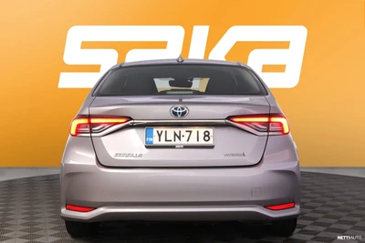 Toyota Corolla Sedan 1,8 Hybrid Active 2022, photo 7/28