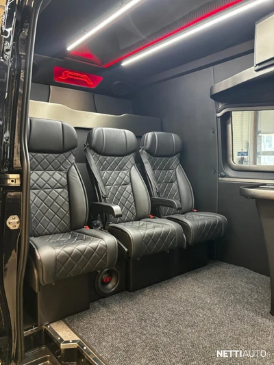 Volkswagen Crafter 2026, photo 7/15