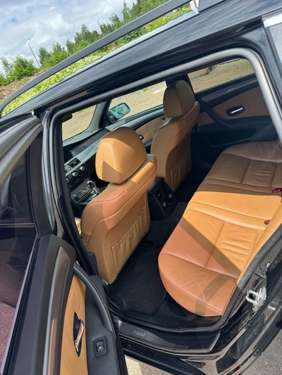 BMW 523 E61 Touring 2009, kuva 7/23