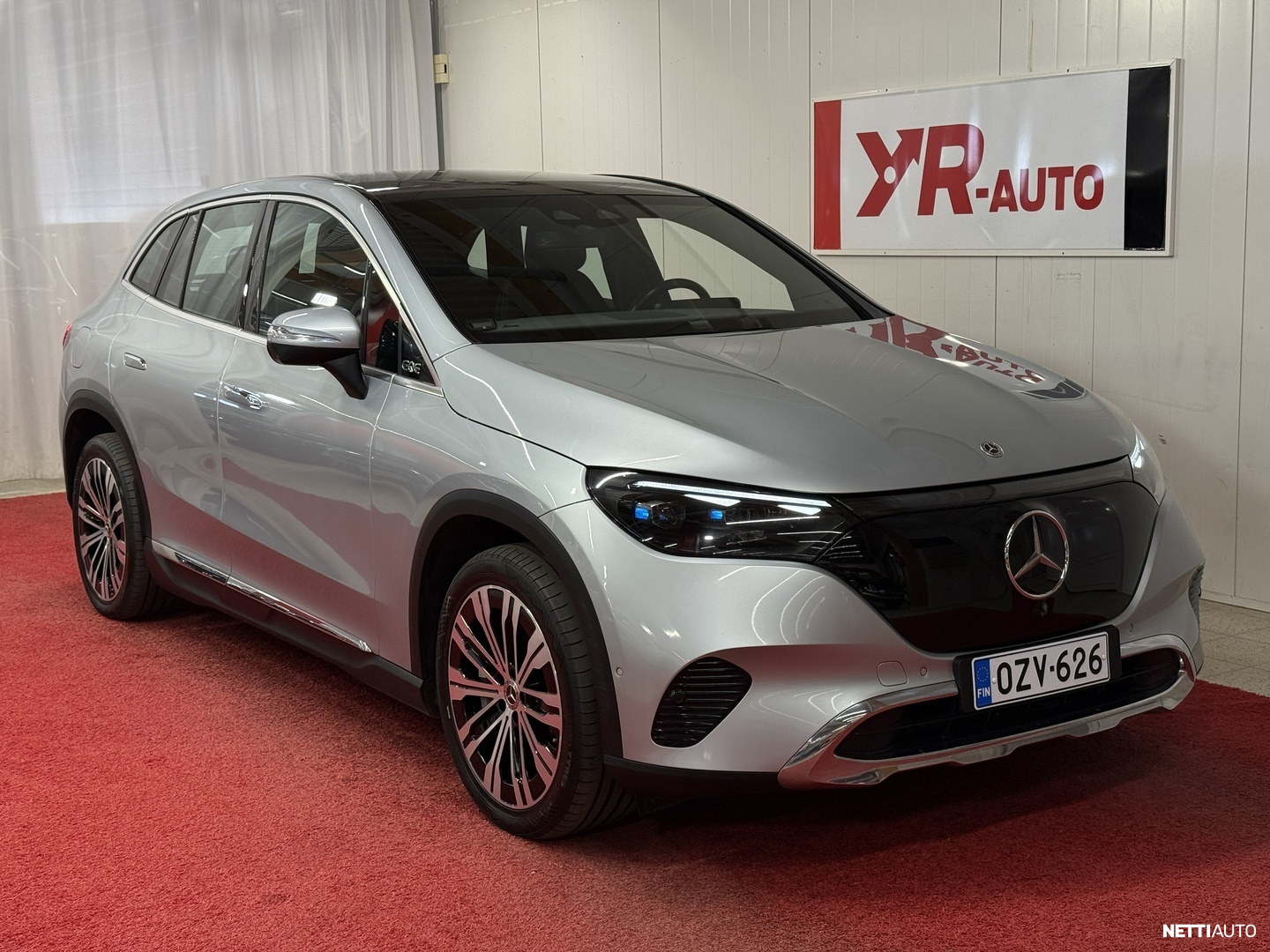 Mercedes-Benz EQE SUV