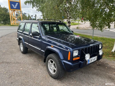 Jeep Cherokee 2001, photo 2/7