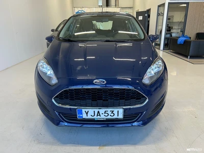 Ford Fiesta 2016, photo 2/20