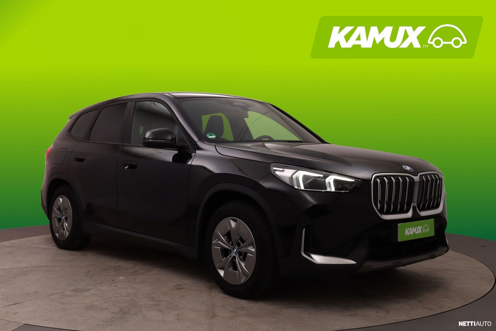 BMW iX1