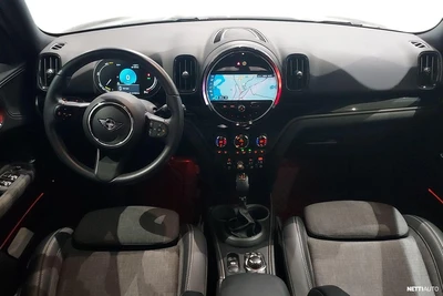 MINI Countryman Cooper SE ALL4 A 2023, kuva 7/17