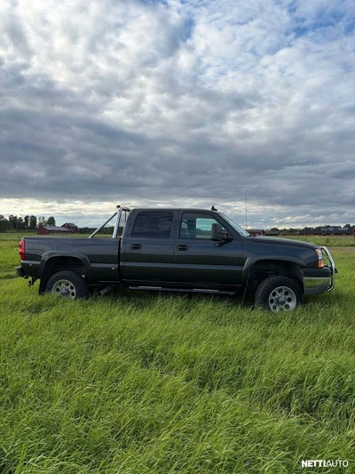 Chevrolet Silverado 2003, kuva 3/19