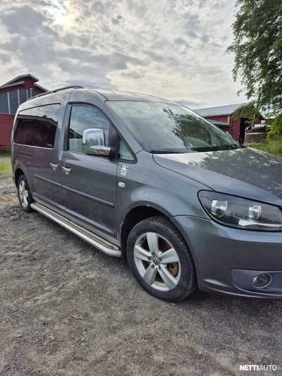 Volkswagen Caddy Maxi 2011, kuva 2/7