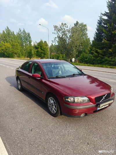 Volvo S60 D5 2004, photo 2/6