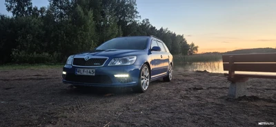 Skoda Octavia 2,0 TFSI RS 2006, kuva 2/11