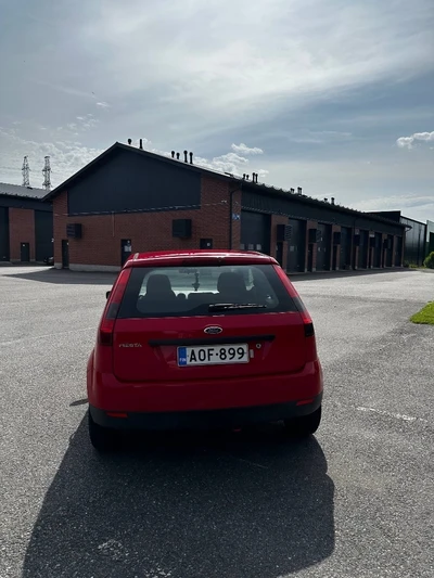 Ford Fiesta 2005, kuva 7/16