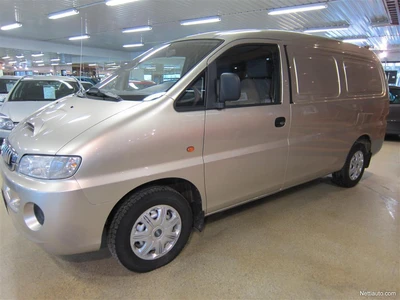 Hyundai H1 Van 2005, photo 1/9