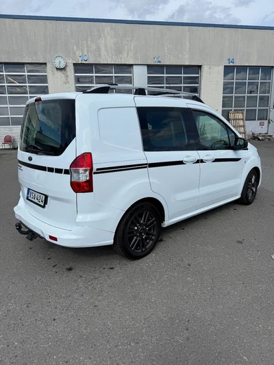Ford Transit Courier 2019, kuva 4/15