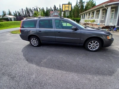 Volvo V70 2005, kuva 3/18