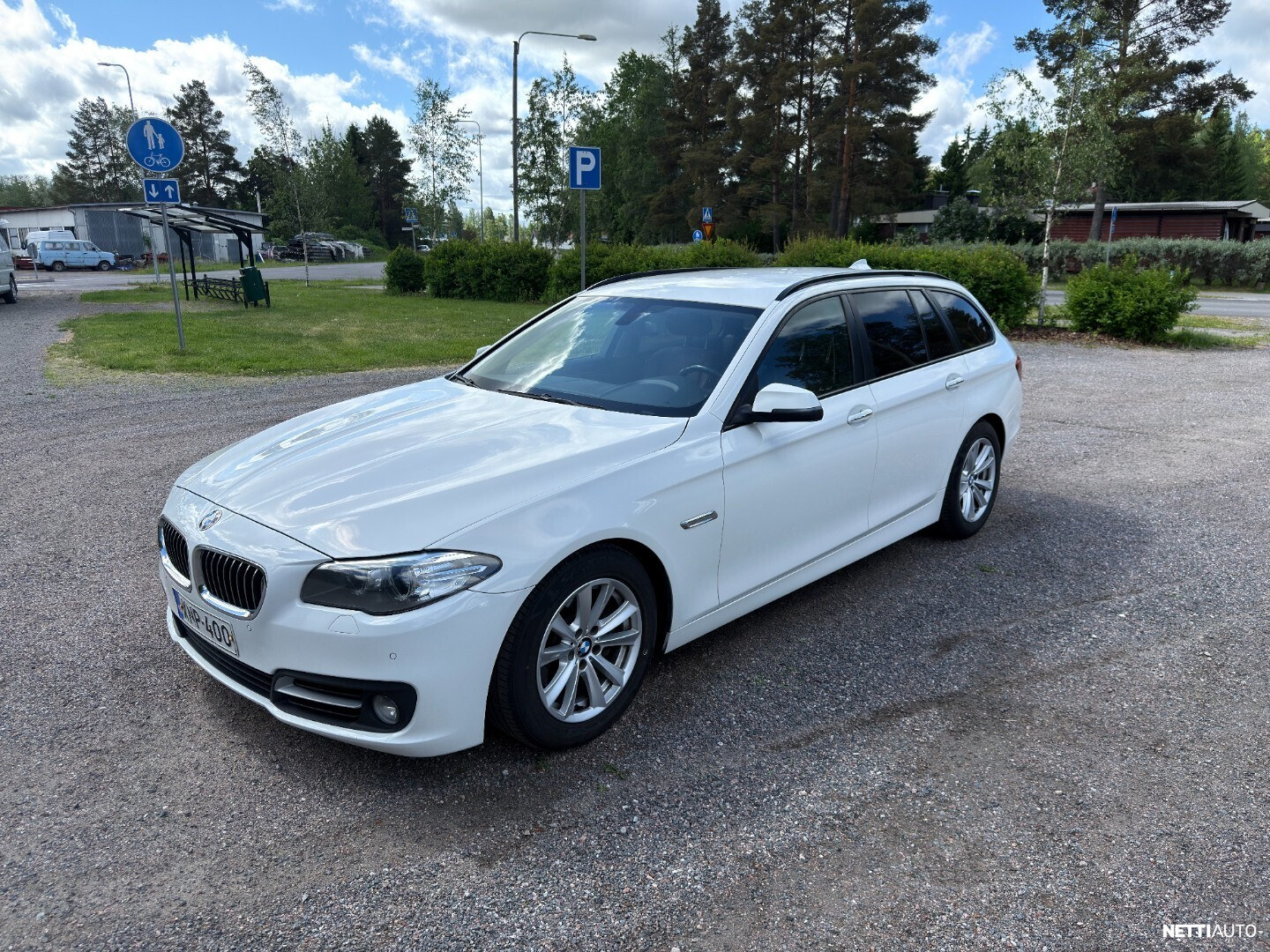 BMW 518
