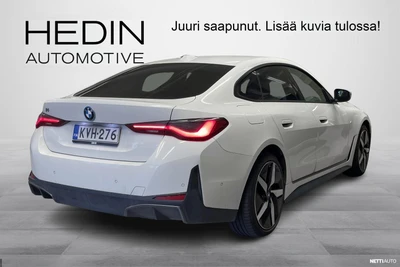 BMW i4 eDrive40 Charged Plus 2022, photo 2/3