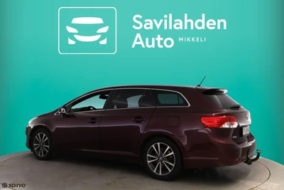Toyota Avensis 2013, photo 2/10