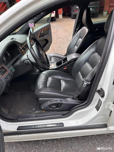Volvo V70 2008, kuva 3/10