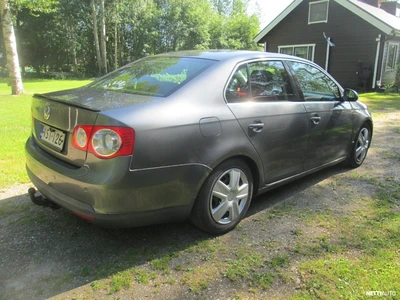 Volkswagen Jetta 2006, photo 4/11