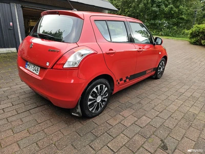 Suzuki Swift 1,2 VVT Hot Chili 5D 5MT 2011, photo 4/17