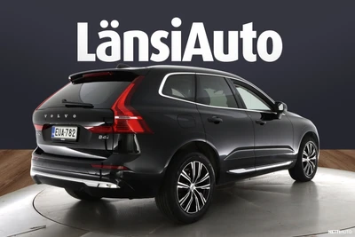Volvo XC60 2022, photo 7/42