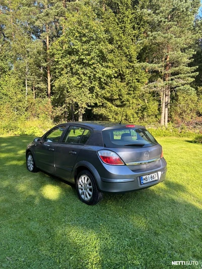 Opel Astra 2006, kuva 4/10