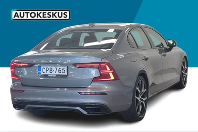 Volvo S60 2020, photo 6/29