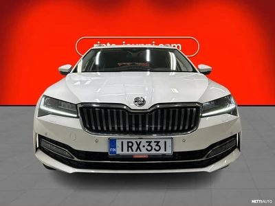 Skoda Superb 2021, kuva 3/38
