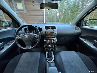 Toyota Urban Cruiser 2012, kuva 5/11