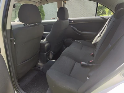 Toyota Avensis 2003, photo 6/7