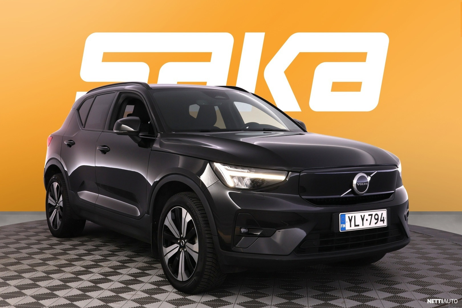 Volvo XC40