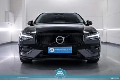 Volvo V60 D3 AWD Momentum Advanced aut 2020, kuva 1/10