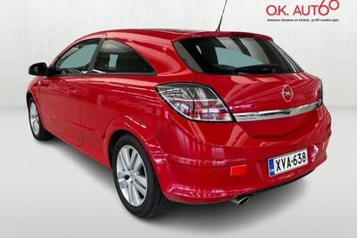 Opel Astra GTC Sport 1,6 Ecotec 85kW MT5 2010, photo 3/18