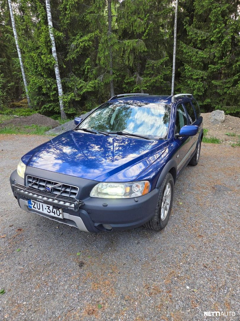 Volvo XC70